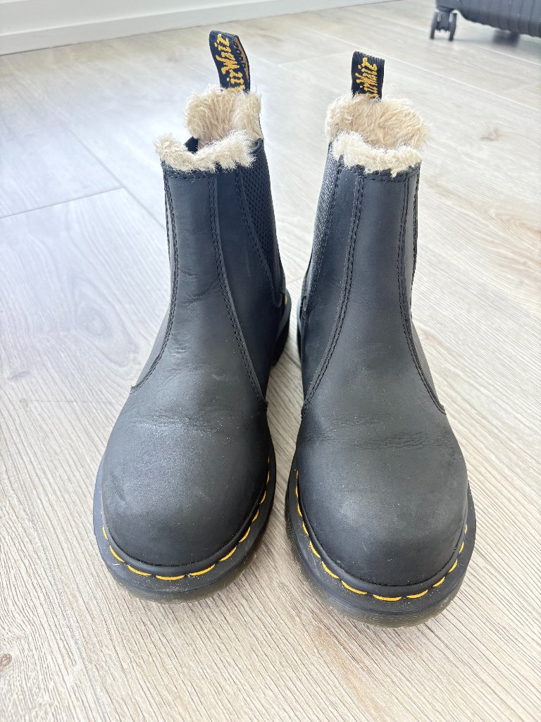Dr. Martens 2976 Leonore Chelsea Boot - Black Wo's 7